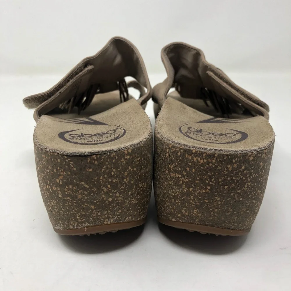 Abeo Uplift Wedge Sandals Womens 9 Neutral‎ Taupe Leather Tassel B.I.O.system